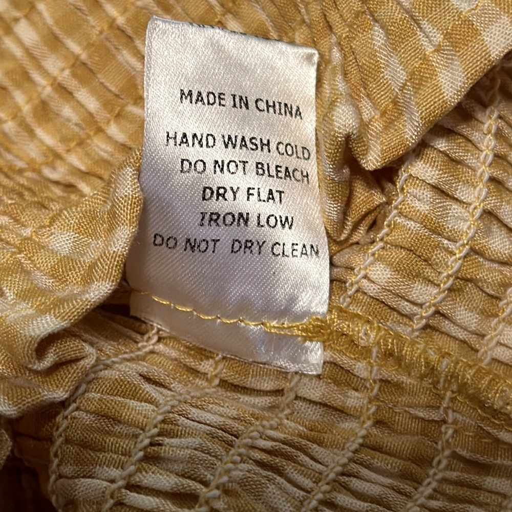 Cute top by Lumiere - Picture 8 of 9